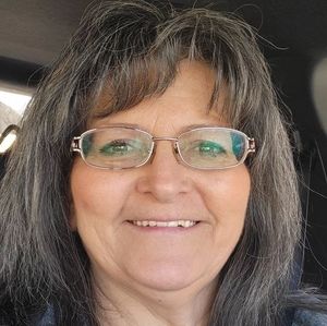 Meet your Posher, Becky